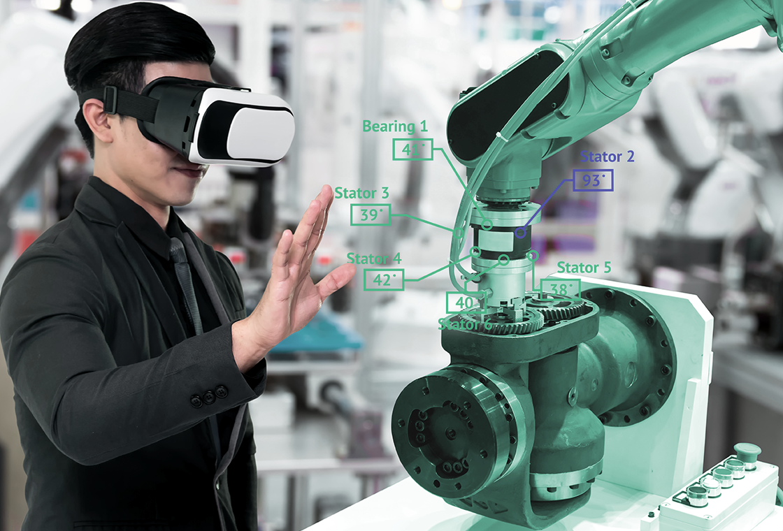 Immersive VR Application to Simulate On-site Training