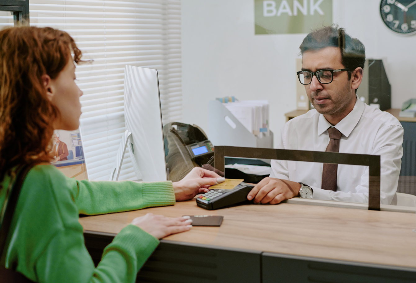 Explainable AI in Banking: Designing Transparent, Auditable Models for Credit, Risk, and Compliance